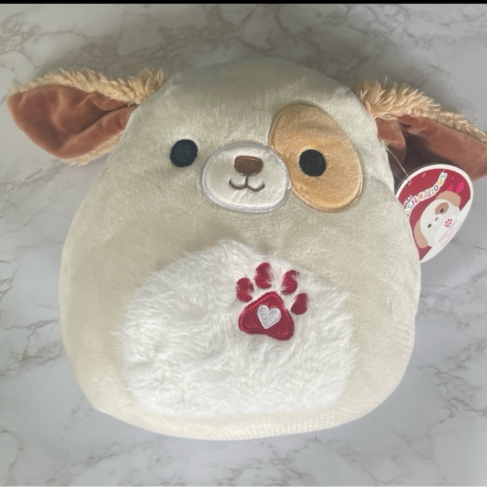 Squishmallows Valentine Dog Plush – Floppy Ears, Paw Print Heart